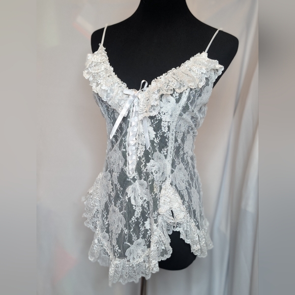 Vintage Lace Up Ruffled Lace Lingerie Top/Dress - Picture 4 of 9